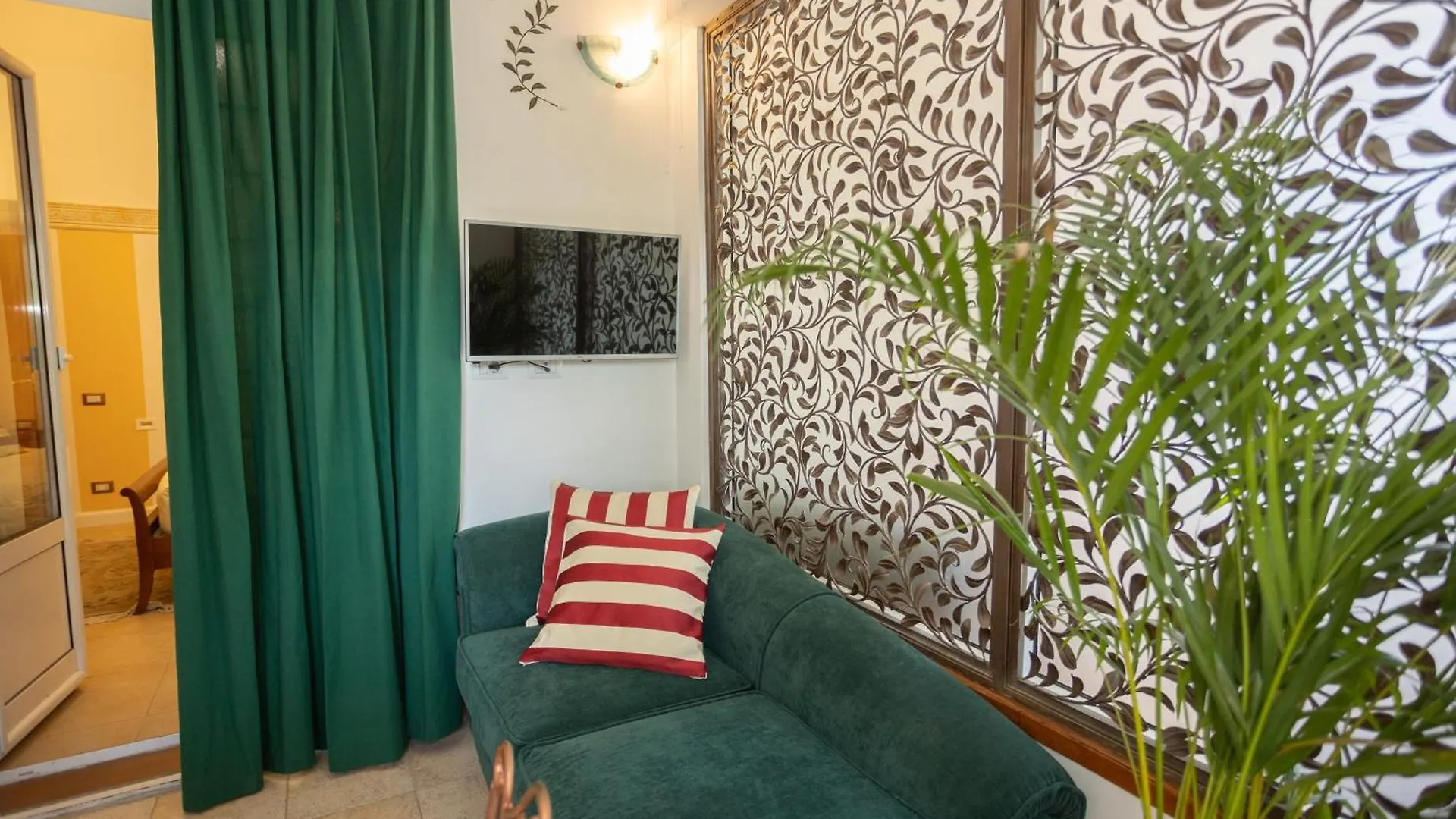Therme Appiae By Persia Collection ローマ